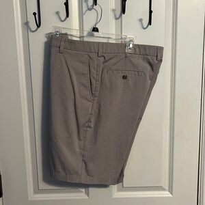 Men’s size 34 golf shorts